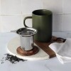 Tisanière Kaki en grès de 450 ml, couvercle bois d'acacia